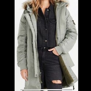 Abercrombie and Fitch winter parka puffer jacket